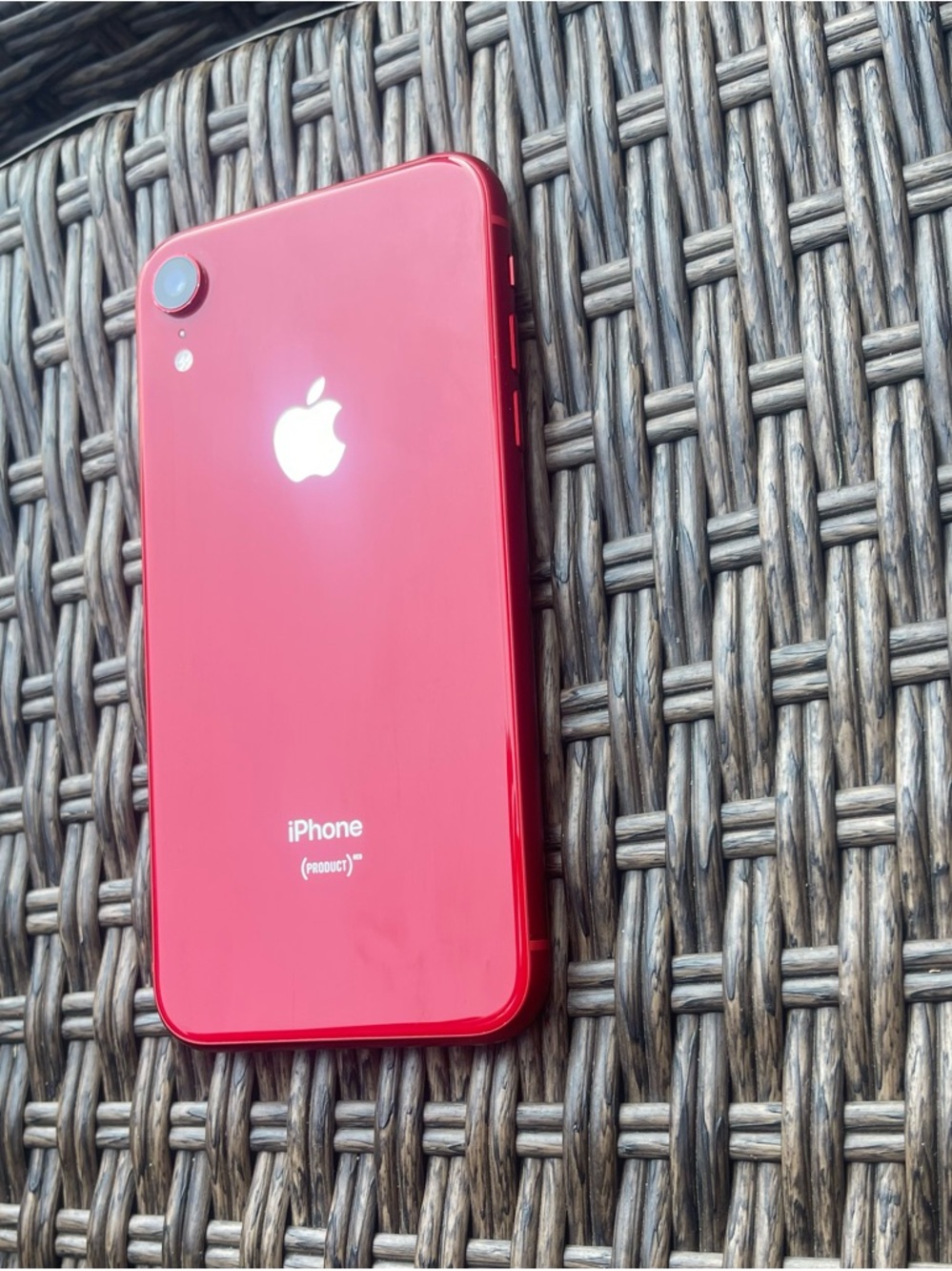 Apple iPhone  XR  Red Back Frame Housing with  Rear Camera + Battery Excellent - Picture 2 of 9